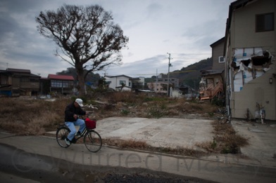 1176_Japon tsunami Fukushima Tohoku ISHINOMAKI 19 novembre 2011.jpg